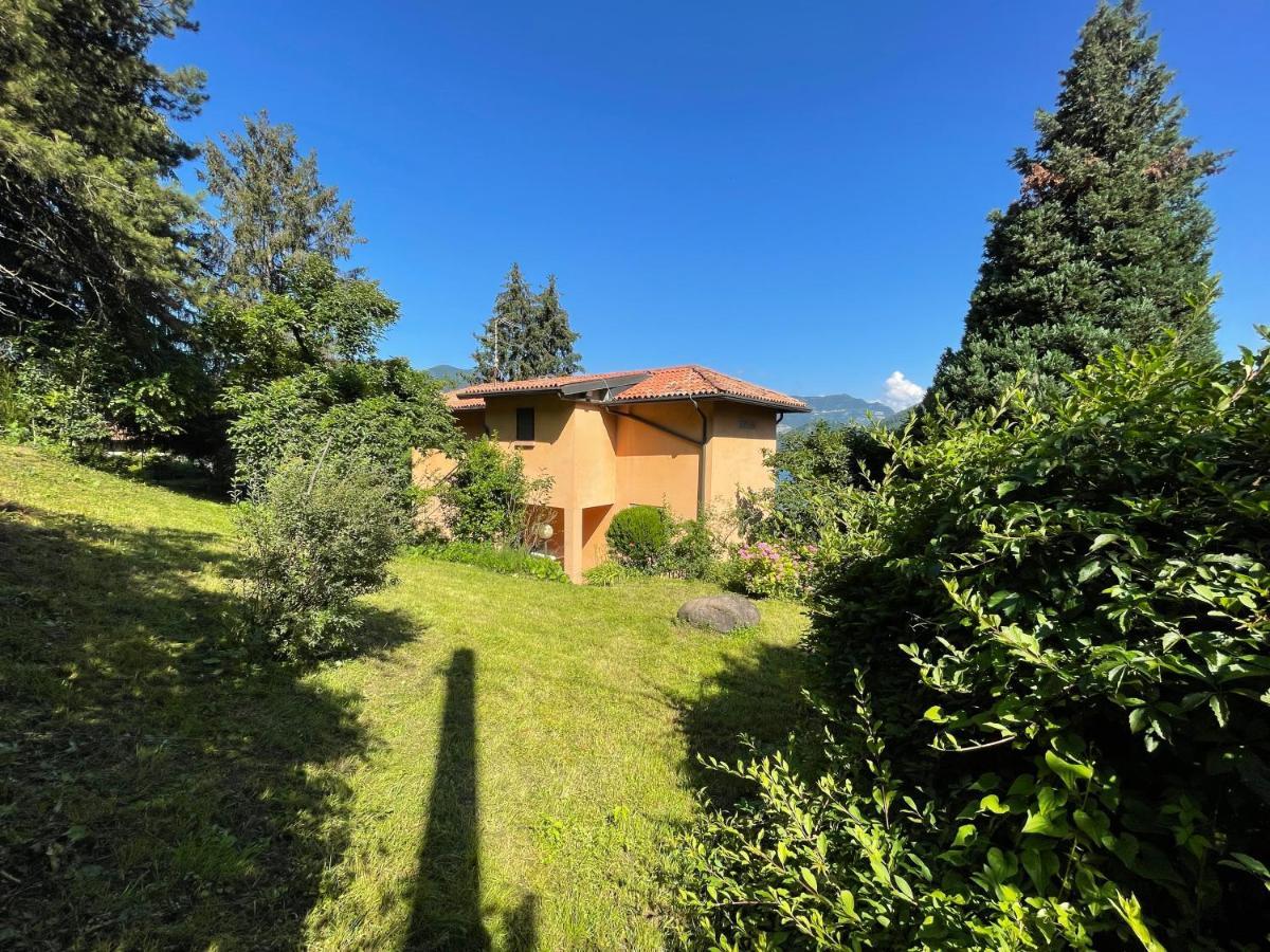 Appartamento Lake View Di Villa Giuliana Sulzano Eksteriør bilde