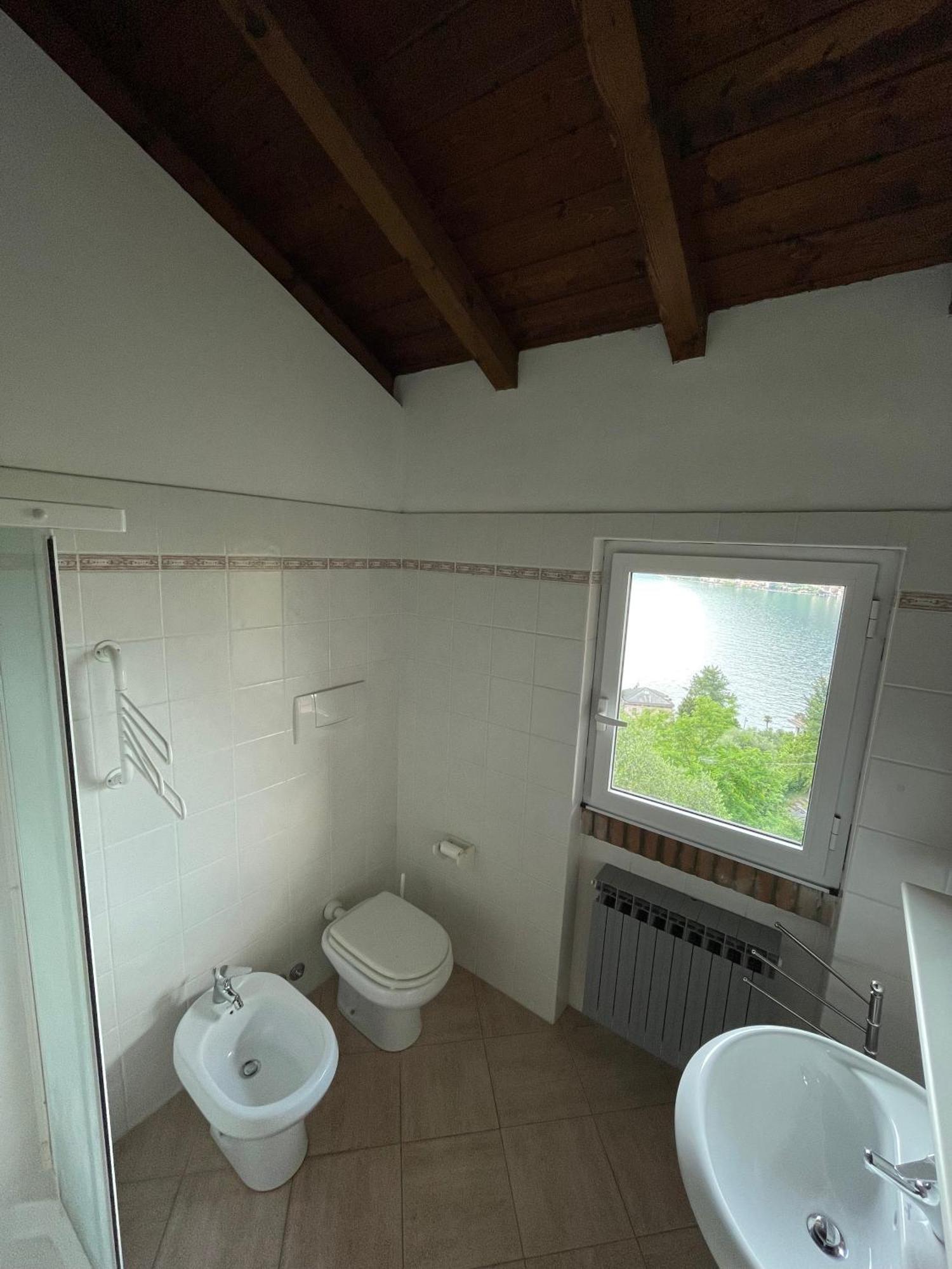 Appartamento Lake View Di Villa Giuliana Sulzano Eksteriør bilde